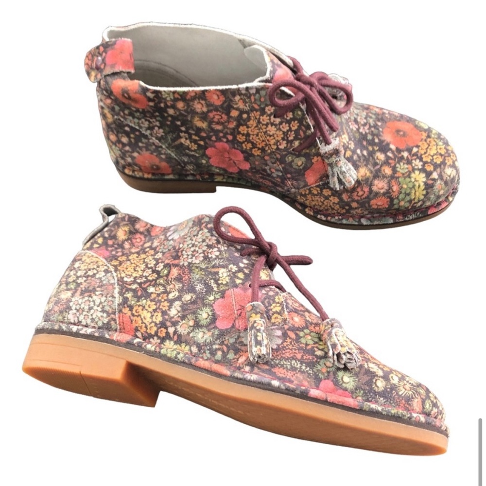Hush Puppies CYRA Catelyn Floral
Ankle Booties Size 6 - Picture 11 of 14